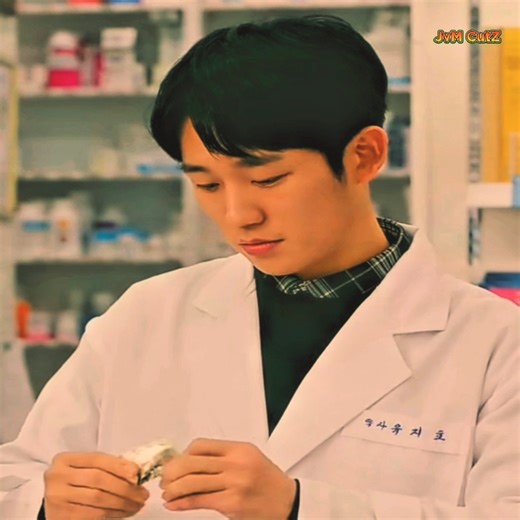 One Spring Night ❤️ Jung Hae-in & Han Ji-min’s Unexpected Love Story | #Kdrama #Short #jvmcutz