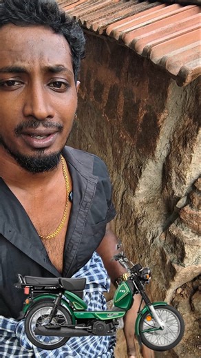 Nandy Nandy on Instagram: "🤣 Cctv camera 💯🤣 watch end🤣 @actor_nandy1 #nandyversion #nandyboys #ownvoicenandy #madurainandy #owncontentcreator #reels #trending #tamil #comedy"