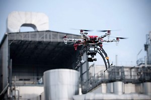Flying with the First ATEX Drone - DirectIndustry e-Magazine