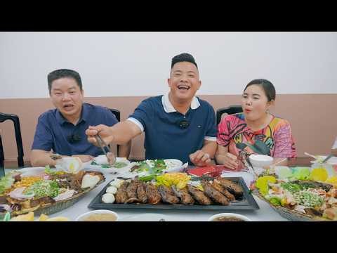 SAPA TV | TAKING THE CHAIRMAN TO A RESTAURANT SPECIALIZING IN HORSE MEAT IN LANG SON