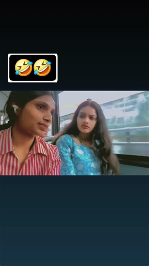 window seat related problems 😀😃😃😁😁😁 #seattleseahawks #funnyshorts #funnymoment