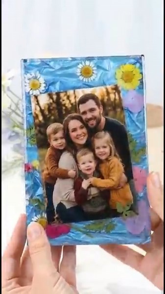✨ Flowers & Photos Trapped in Resin Forever 🌸 | Resin Dreaming