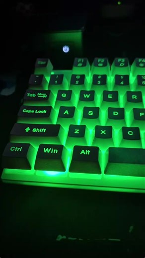 K600 Gaming Keyboard. ❤️😎 Budget? Yes. Vibes? Aesthetic.✨️ #k600keyboard #gamingsetup #newaffiliate #digitalproducts