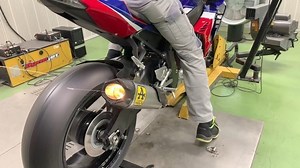 Dyno launch of the beast #cbr1000rrr with #arrowexhaust #titanium full system | Arrow Exhaust