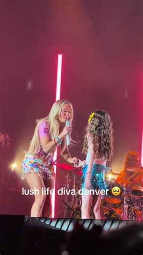 Zara Larsson's Captivating Concert Experience