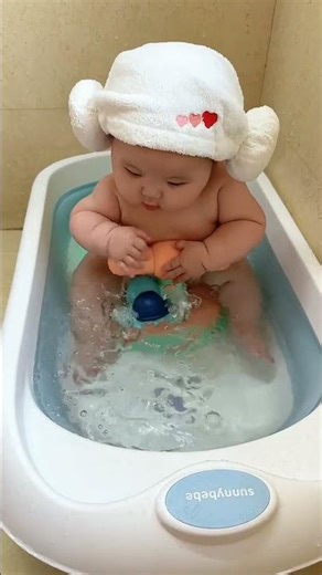 Cute Baby playing with Bath Tub 🛀🤽‍♂️