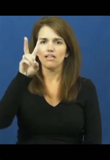 Asl(American sign language)for song~ Something about you—eye dress #asl #americansignlanguage #songinsignlanguage if any mistakes or suggestions let me know.
