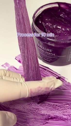 Royal Purple Color Pigment Refresher on blonde hair 💜 Semi-permanent color mask colors hair without damage! ✨ #purplehair #colormask #hairdye #coloringhair #purplehairdye