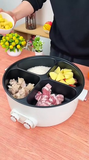 Craving one-pot convenience? Tap the Electric Hot Pot link:  https://amzn.to/4hLeH6s Type “Good” to see a quick 30-sec demo!  #SmoothieLife #KitchenMustHaves #AmazonDeals #BlenderGoals #HealthyLiving #DIYDrinks #KitchenGadgets #AmazonFinds #DailySmoothies #AffordableKitchenTools | Decor Craft Studio | Facebook