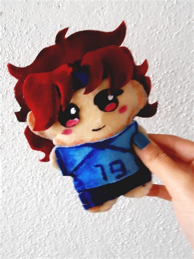 Hinata Peluche: La Verdadera Conejita de BluLock