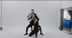 1.5K views · 361 reactions | Aroha, Recordemos cuando nuestros chicos de Astro se convirtieron en agentes, se veían tan guapos, pero sus locuras esas son las que todas amamos. Pero tú cual crees que sea el mejor team de agente protector de Aroha!! Team líder o Team happy virus  https://m.youtube.com/watch?v=gpODtwjZiOM&pp=ygUUQXN0cm8gUGxheSBhc3Ryb3Jycm8%3D ALFB  #아스트로 // #astro | ASTRO LATIN Fanbase | Facebook