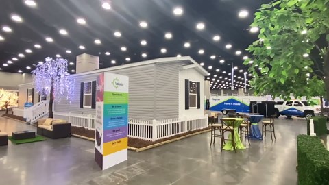 Quiet Harbor by Clayton Homes | 3 bed, 2 bath prefab house tour