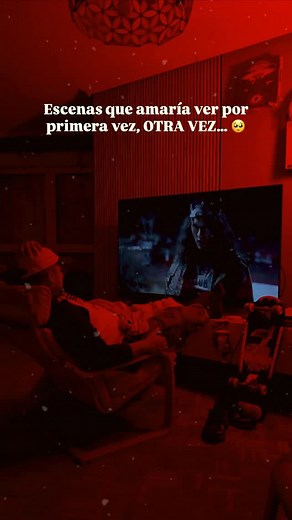 319K views · 54K reactions | Hay escenas… y luego está esta SALVAJADA. 梁❤️‍啕 Alguien lléveme a ese día que la ví por primera vez, no puedo superarla. No quiero superarla. No la voy a superarrrr. #strangerthings #netflix #strangerthings5 #serie #escena #metallica @strangerthingstv #netflixcolombia #strangerthingsfan | Cristian Andrade | Facebook