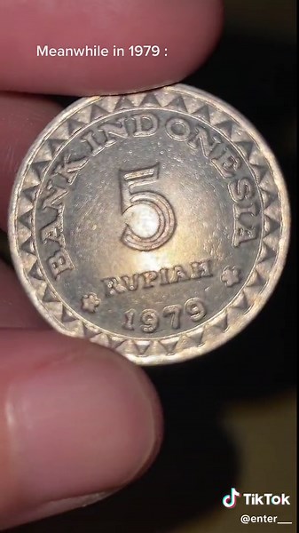 Healingnya anak muda dulu : bikin tim sepak bola