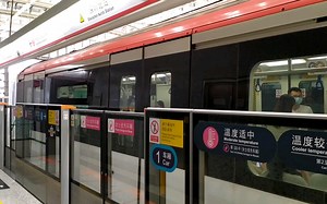 【香港铁路】深圳地铁4号线中车浦镇ABB电机414号车，深圳北站出站