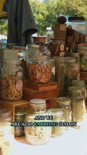 Ceylon cinnamon vs regular cinnamon at farmers market #shorts #spices