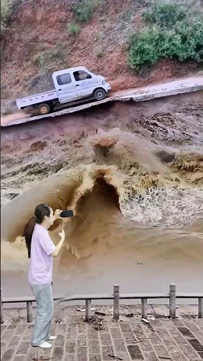 Truck vs Flood: Epic Struggle! 🤪🚛🌊#funny #vfx #shorts