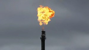 Flaring at Valero Refinery due to mechanical issue with nitrogen plant