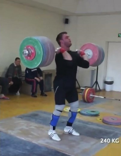 Dmitry Klokov 240kg clean and jerk attempt (105)