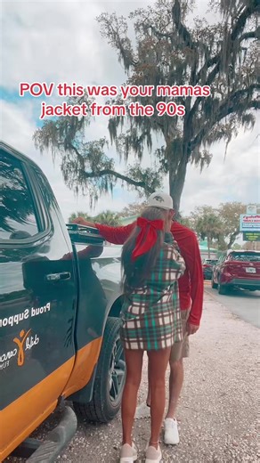 & now it’s mine 🥹🥹🤎🩵🤍 #90sbaby @Daphne Pendergrast 😘— today we celebrate our 9 yr anniversary that was on 3/11 💘 @Brandon Hamlin I love you, thank you for everything you do for me and working towards giving me the life of my dreams. You are one in million baby!! XO🩷