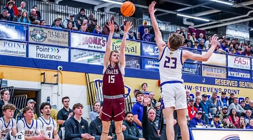 UW‑La Crosse Eyes Strong Finish Ahead of WIAC Tournament