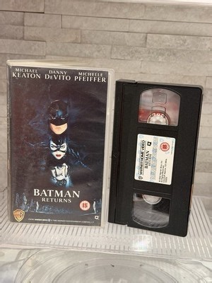 Batman Returns VHS Video Tape 1992 Tim Burton, Michael Keaton, Danny DeVito | eBay