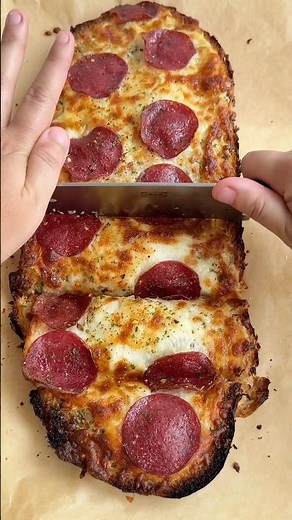This Pepperoni Garlic Bread Went Viral For A Reason