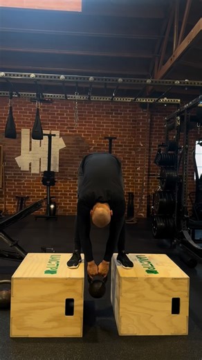 5 comments | Jefferson Curl Squat This is one of my favorite...