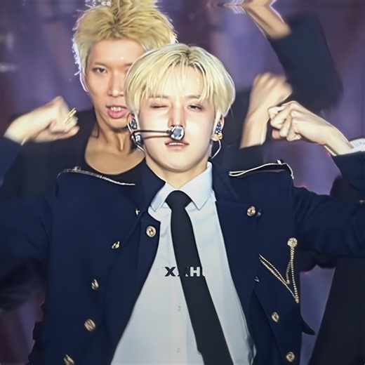 ATEEZ Yunho solo version cover — Jeong Yunho performance clip