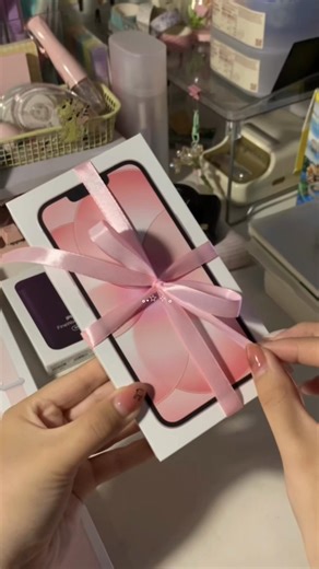 Exploring the iPhone 17e Features