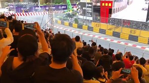 Sophia Floersch, 17, survives airborne crash in Formula 3 Macau Grand Prix