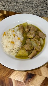 Carne de puerco con papas en salsa verde ☺️ #lasvegas #recetasfaciles #comidasmexicanas #fyp #lasvegasfamily | Flor Ramirez