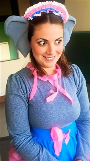 Kate Fahrner As Mrs. Jumbo #DumboTheMusical