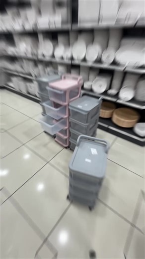 Chariot cristal 3/4/5 tiroirs disponible en deux couleurs gris /rose ☎️0659054735☎️whatsapp #التجارة_الالكترونية #التجارة #الجزائر🇩🇿