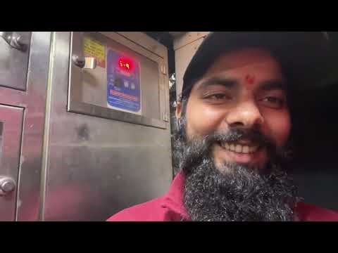 The Explorer Man is live Reached At Kanpur Railway Station On Journey Delhi To Vrindavan By Walk🚶‍♂️