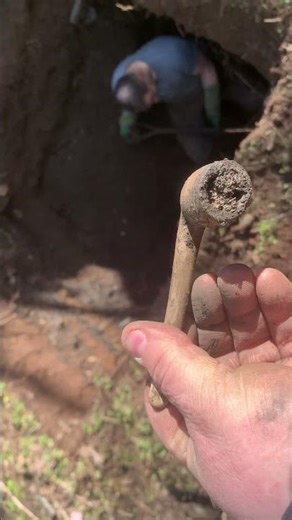 Waldie Glasgow full clay tobacco pipe found Mudlarking & bottle digging Scotland