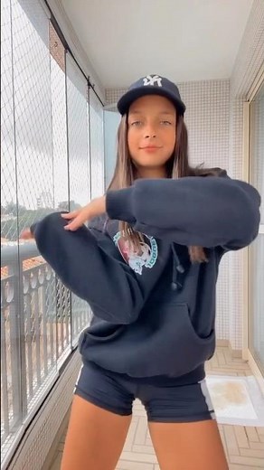 DANÇANDO SHAKE IT OFF / #shorts