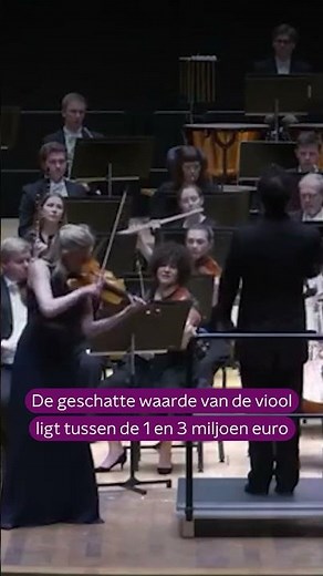 😱 Dirigent slaat viool uit hand van violist