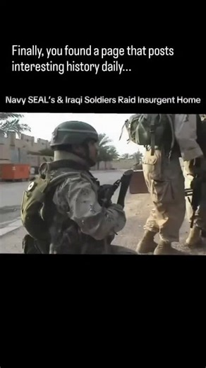 RAW Combat Footage 🎥 US Navy SEALs & Iraqi troops moving through a suspected insurgent neighborhood. Real military history captured on camera. Watch until the end. 🇺🇸 #Military #NavySEALs #CombatFootage #WarHistory #MilitaryTok #FYP #ForYou #USA #History #Tactical