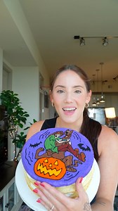 492K views · 15K reactions | Start practicing now so you can master these cakes by Halloween!  Find the full recipe, answered questions & links to all of the products I use to make these cakes on my website! 癩 https://thesqueakymixer.com/complete-guide-designed-sponge-cakes/ | The Squeaky Mixer | Facebook