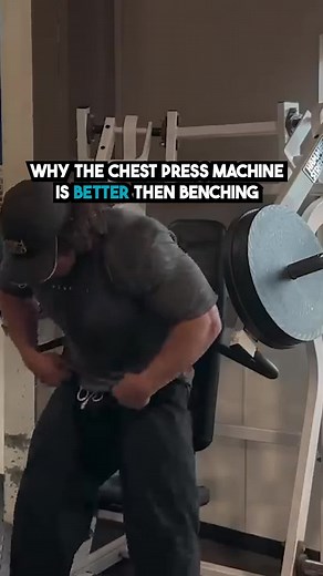Chest Press vs Bench Press: Choosing the Best Exercise for Your Chest