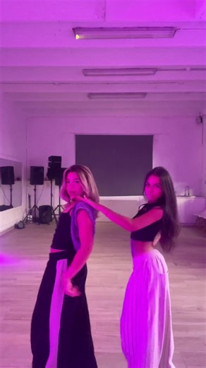 Dance Choreography Inspired by Drake's One Dance