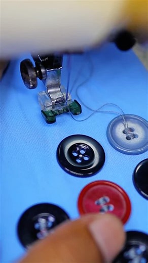 Jahitnesia on Instagram: "Accurate Button Stitching Guide Using a Manual Sewing Machine Accuracy matters when sewing buttons, and this video shows you exactly how to achieve a clean and professional result. You’ll see how to align the button, steady the fabric, and adjust your machine settings for smooth stitching. This tutorial is ideal for beginners who want to avoid common mistakes like uneven stitches or loose attachments. With clear instructions and helpful close-ups, you can easily follow