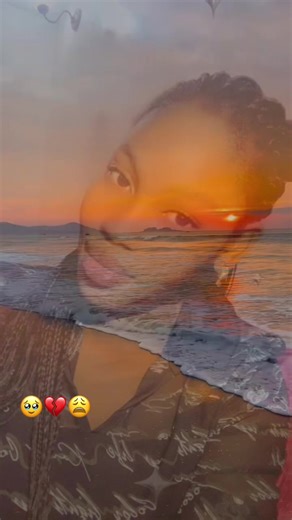 Vidéos de 🌸🫀Aïda Karim fall🦋🎉 (@aida.fall877) avec son original - Lyrics Sunu Gaal