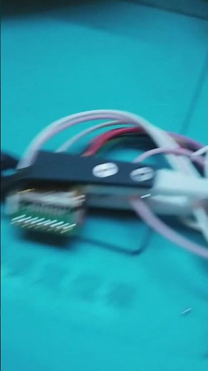 Making a custom HDMI splitter cable Part 3