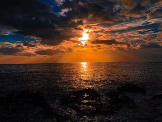 Fiestas típicas Santa Cruz en la provincia de Guanacaste y playa. 🏖️ 🐂 Costa Rica y el folclore es inevitable. Quienes vienen a las playas de la provincia de Guanacaste viven la alegría de este pueblo. De paso aprovechan visitar el campo ferial en Santa Cruz Guanacaste. Ahí se celebran las fiestas típicas nacionales en homenaje al Santo Cristo de Esquipulas. Tenemos referencia que las fiestas inician el 14 de enero y el fin de semana conciertos Comidas y campo ferial ¿te atreves a venir a la p