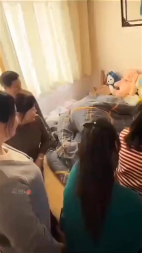 A Japanese man married a woman who loves sleeping a lot, so he gathered her family to show them what he goes through every day in his own way 😂 | The Pot TV