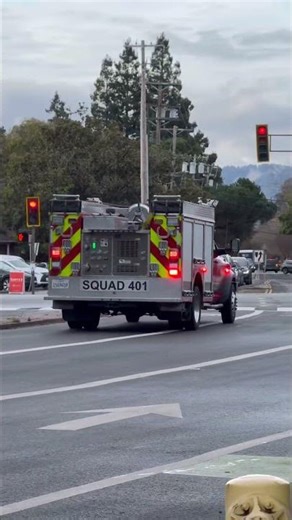 SQ401 responding code 3 to a fire alarm #shorts #firebuff #code3 #firedepartment