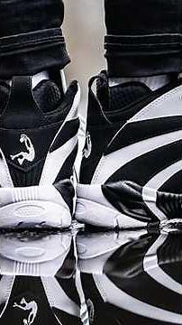 Remembering Shaquille O'Neal's Reebok Shaqnosis. #sneakers #nba #basketball #giosneakers