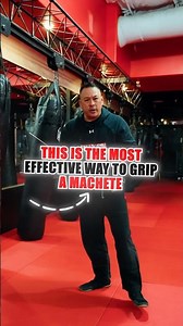 The most effective way to grip a MACHETE! #fma #filipinomartialarts #martialarts #selfdefense